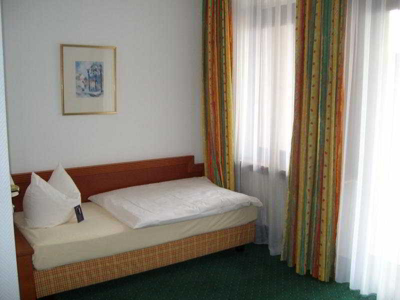 City Hotel Kaiserhof Offenbach am Main Bilik gambar