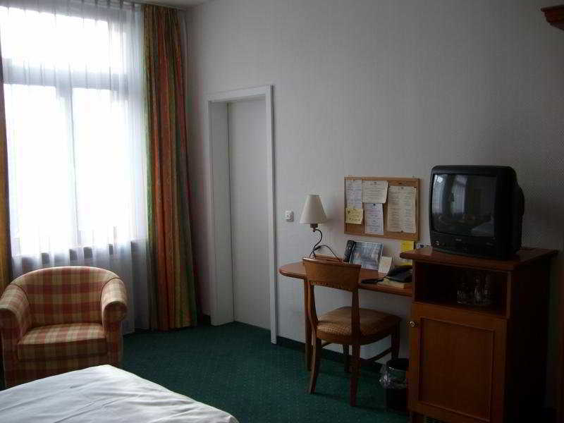 City Hotel Kaiserhof Offenbach am Main Bilik gambar