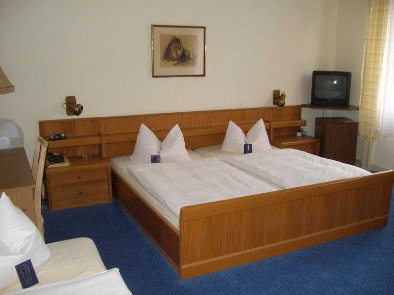City Hotel Kaiserhof Offenbach am Main Bilik gambar
